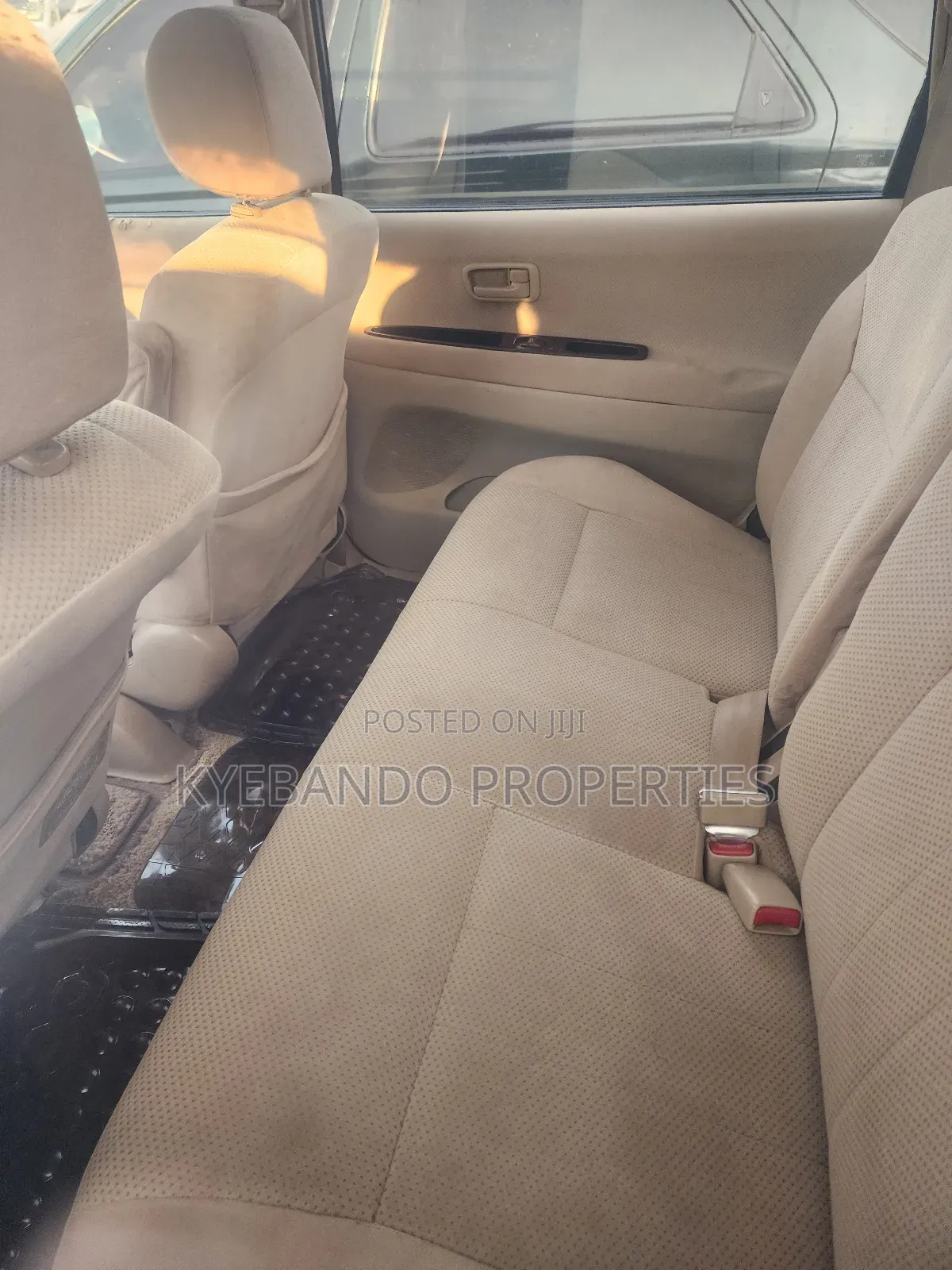 Toyota Ipsum 2000 White