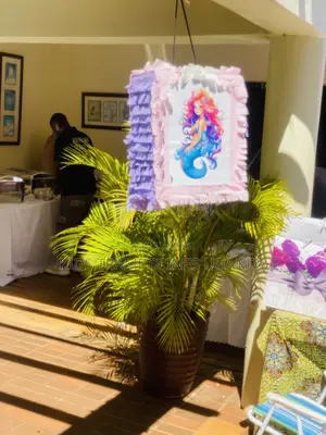 Unicorn ,Barbie Elena