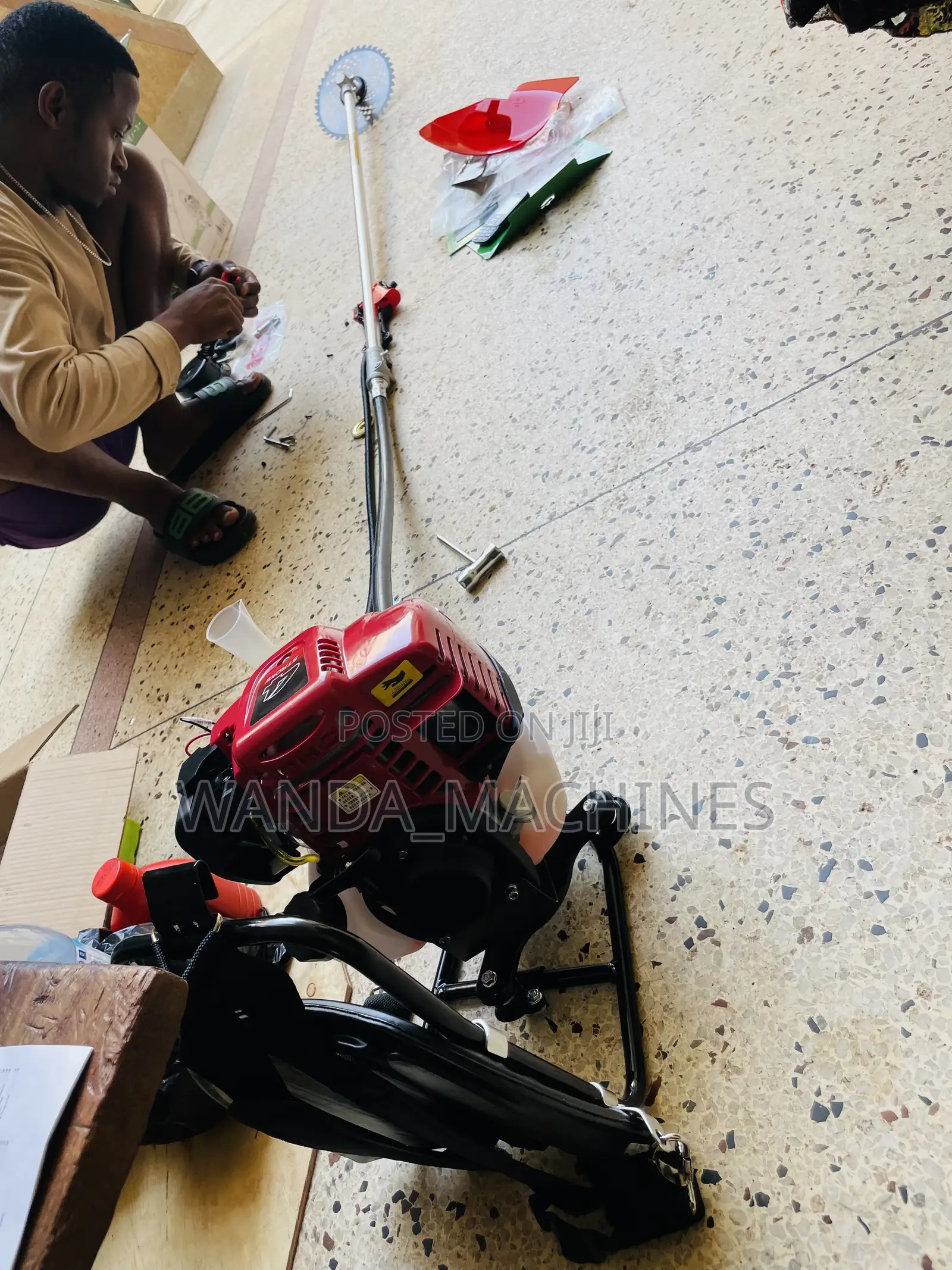 4stroke Garden Weeder Machine