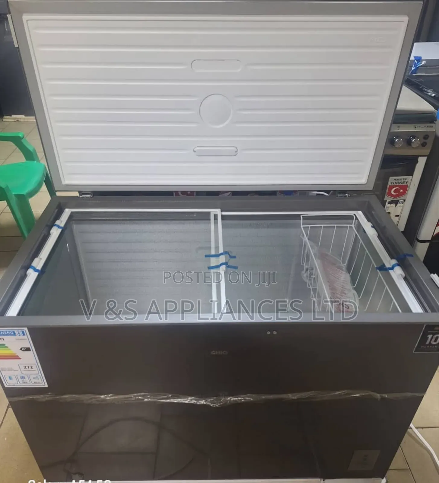 400l Chiq Chest Freezer