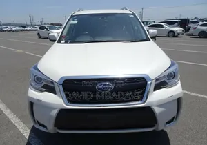 Photo - Subaru Forester 2.0XT Premium AWD 2017 White