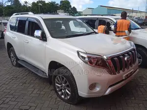 Toyota Land Cruiser Prado 2.8 D-4D 2016 White