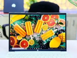 New Laptop HP Pavilion 13 16GB AMD Ryzen 7 SSD 512GB
