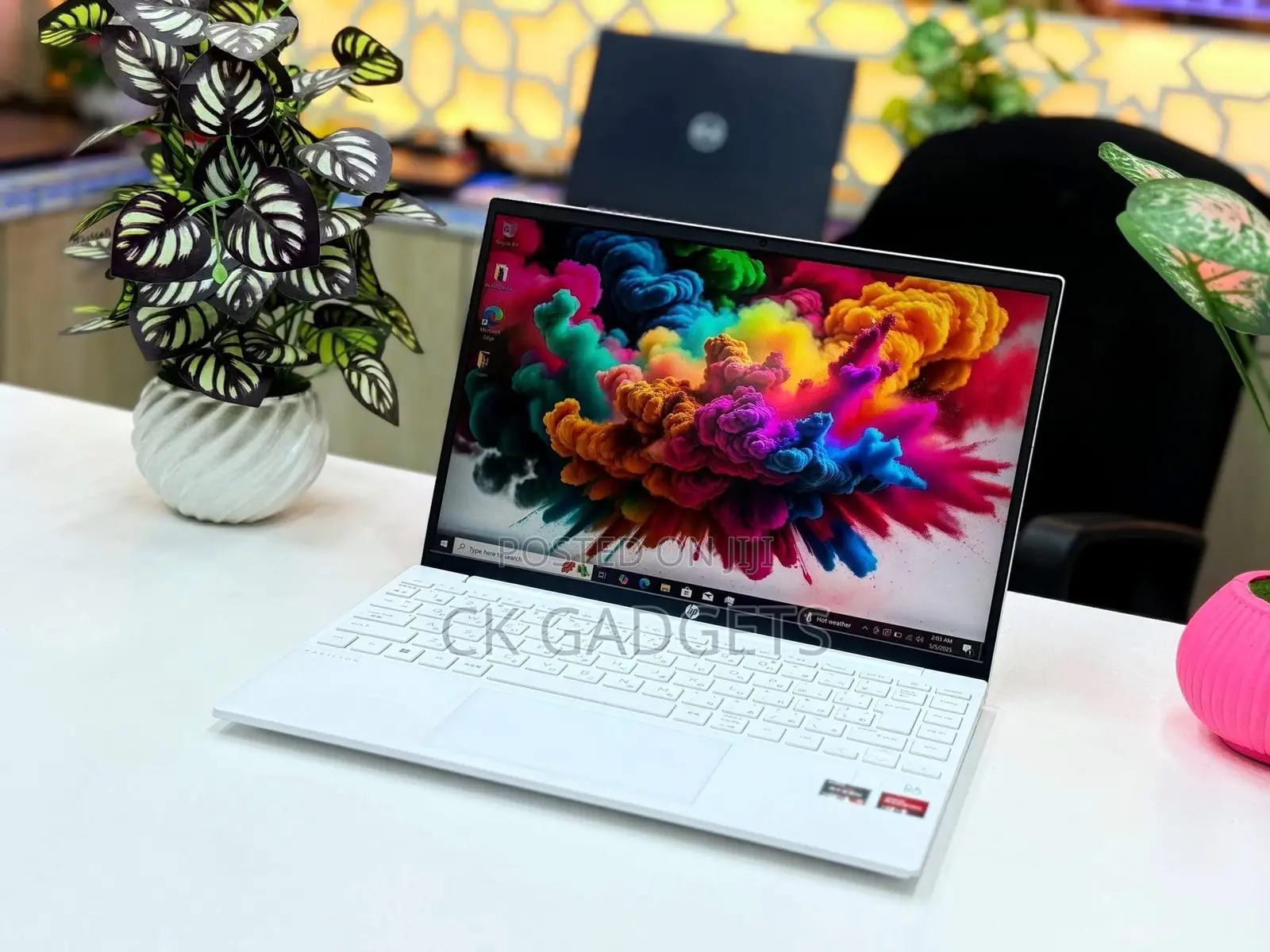 New Laptop HP Pavilion 13 16GB AMD Ryzen 7 SSD 512GB