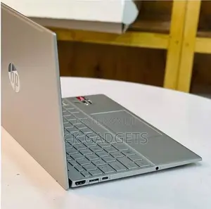 Laptop HP Pavilion 13 16GB AMD Ryzen 7 SSD 512GB
