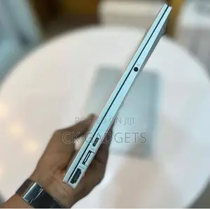 Laptop HP Pavilion 13 16GB AMD Ryzen 7 SSD 512GB