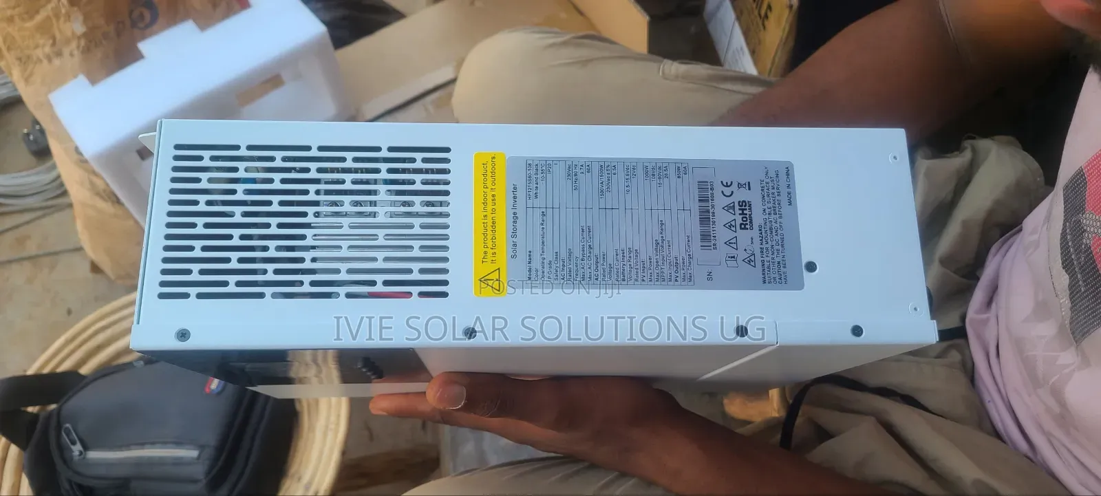Srne Hybrid Inverter 1.5kva / 1500watts