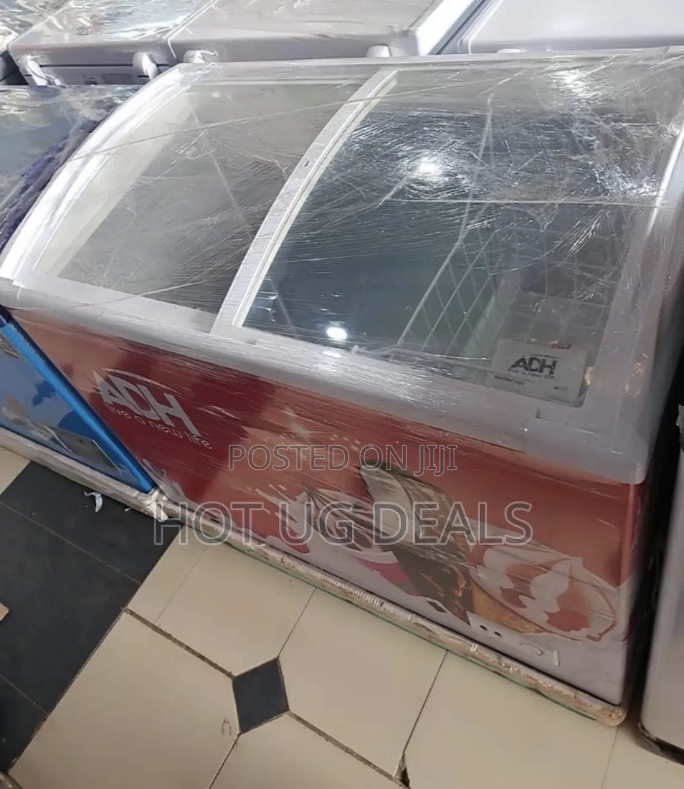360 Litres Showcase Ice Cream Display Chest /Deep Freezer