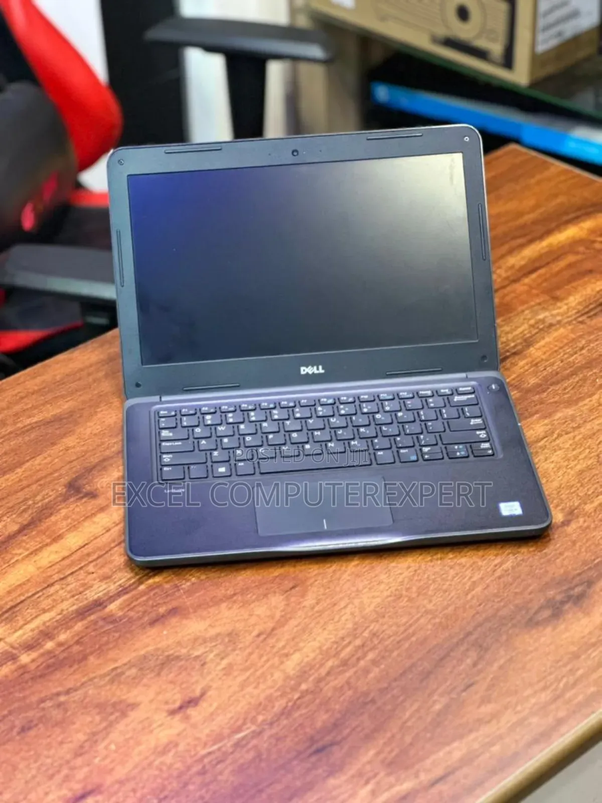 New Laptop Dell Latitude 13 3380 8GB Intel Core I5 HDD 500GB