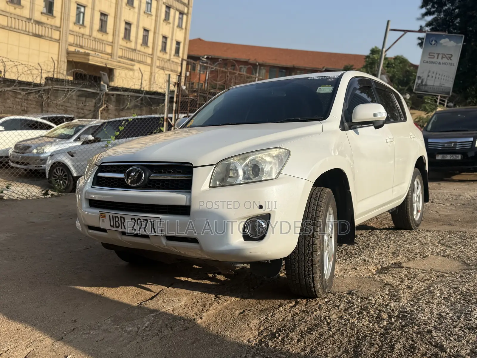 Toyota RAV4 2010 White