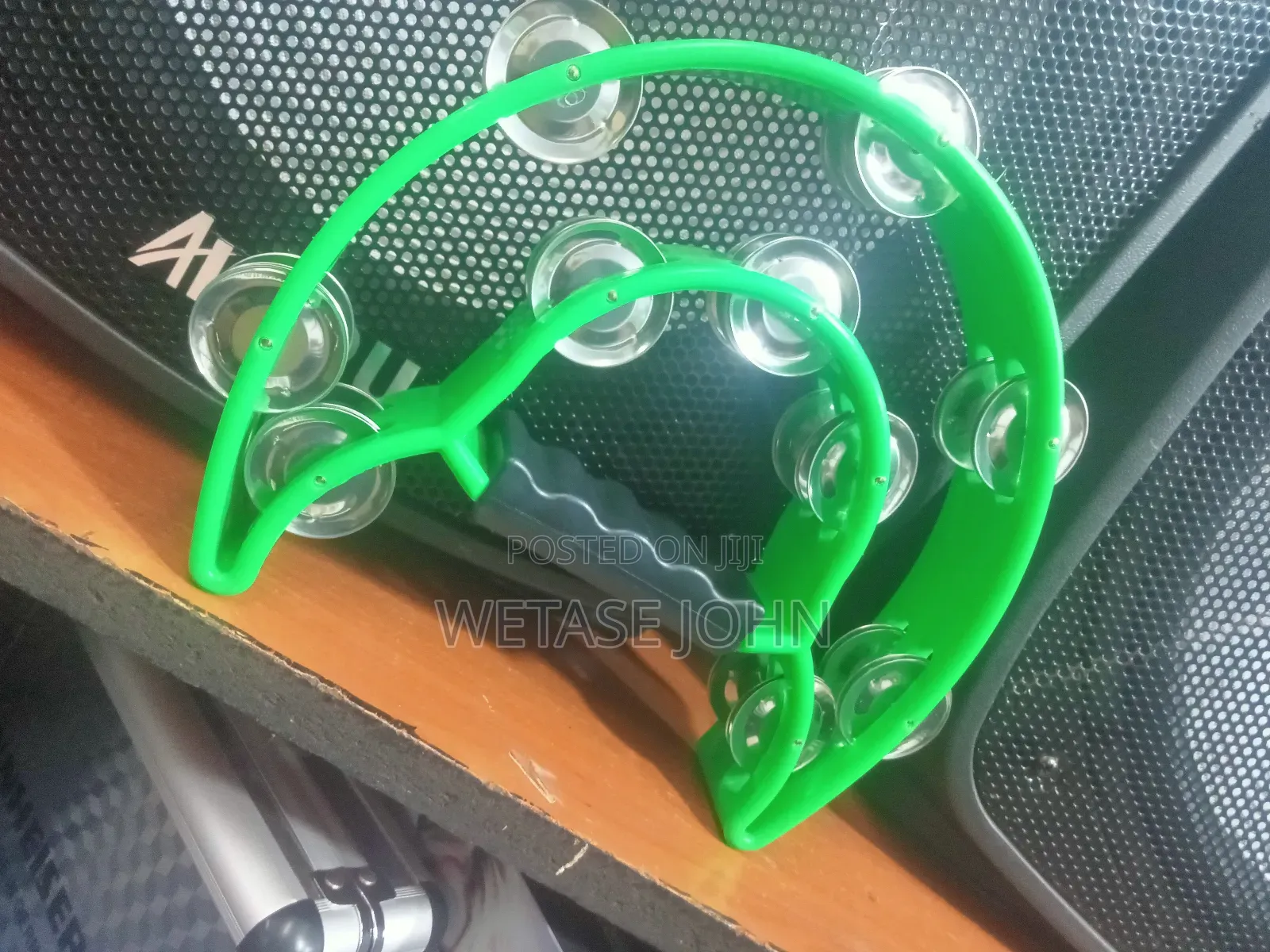 Shaker's Green Red