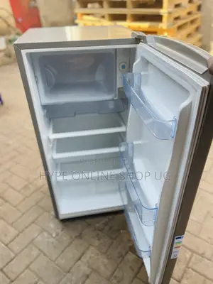 London Used 195l Hisense Fridge,3yrs Warranty