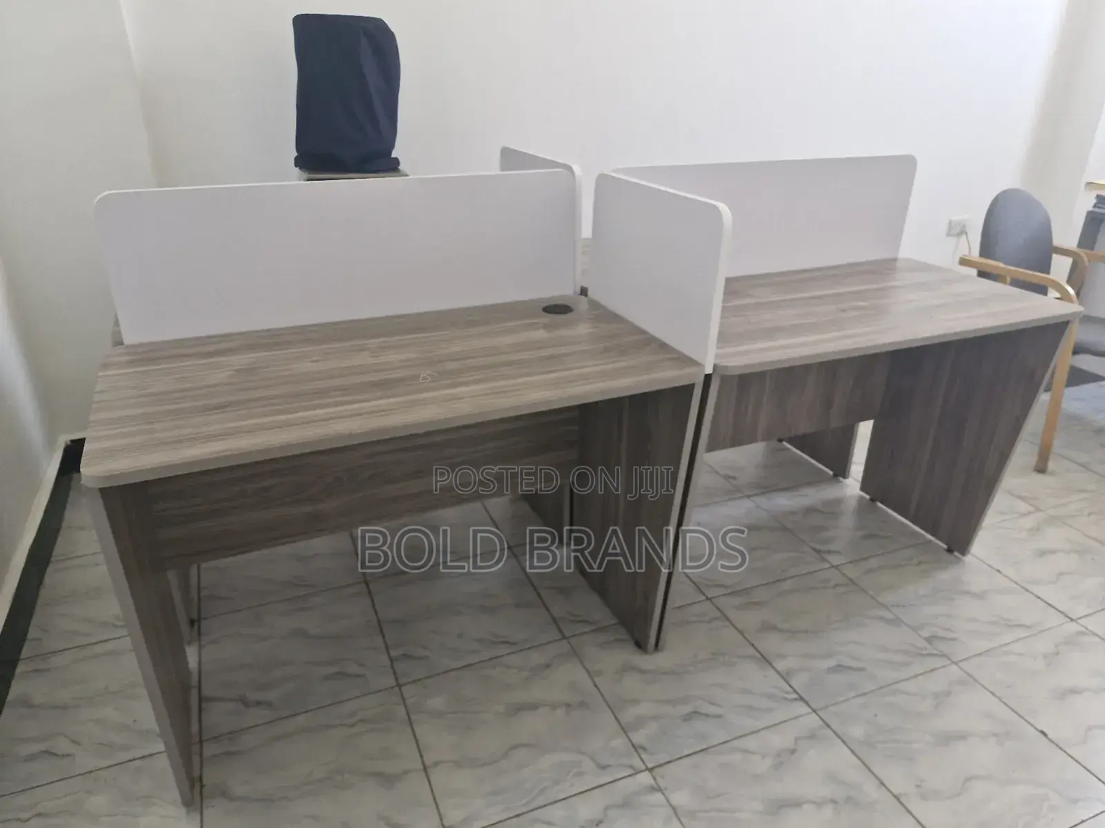 Four Seater Modular Workstation