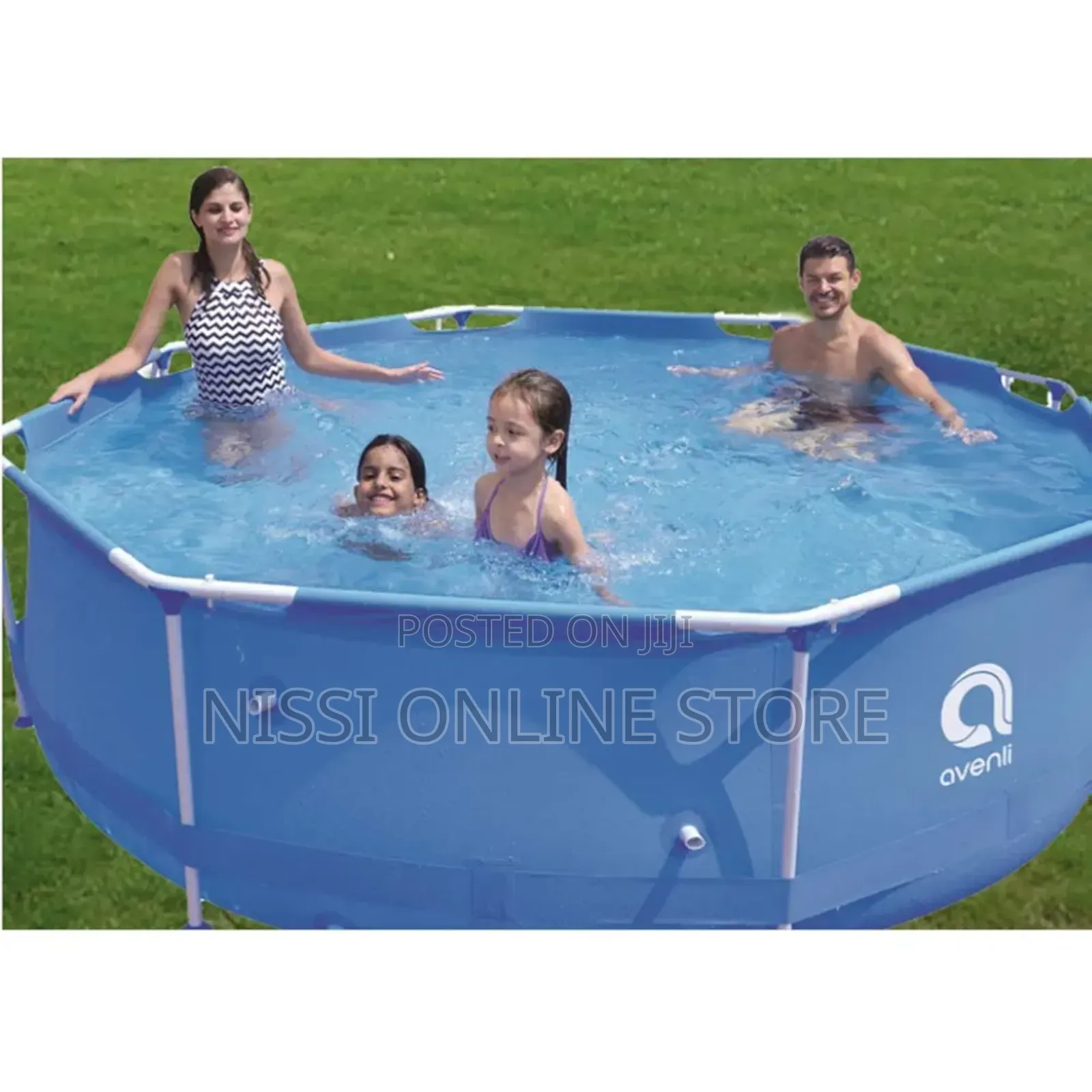 Cazaru Outdoor Swimming Pool