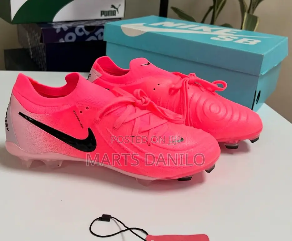 Phantom Football Boots