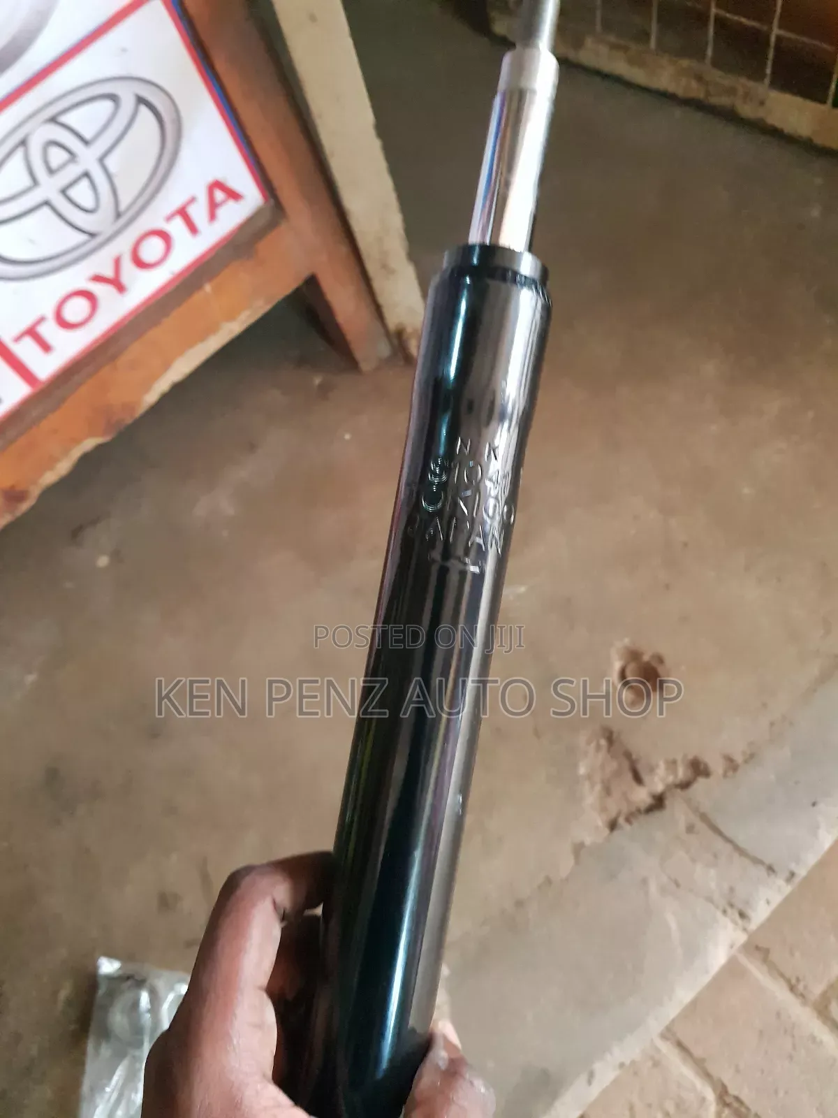 Shock Absorbers for Nissan Datsun 1200