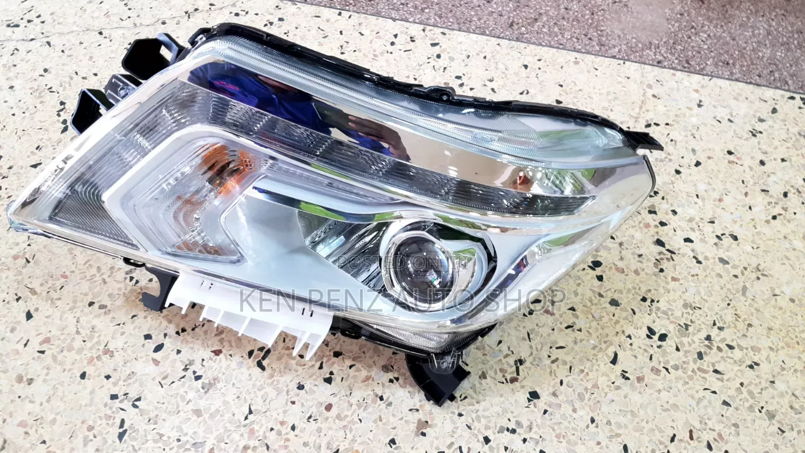 Headlamps for Nissan Navara 2015