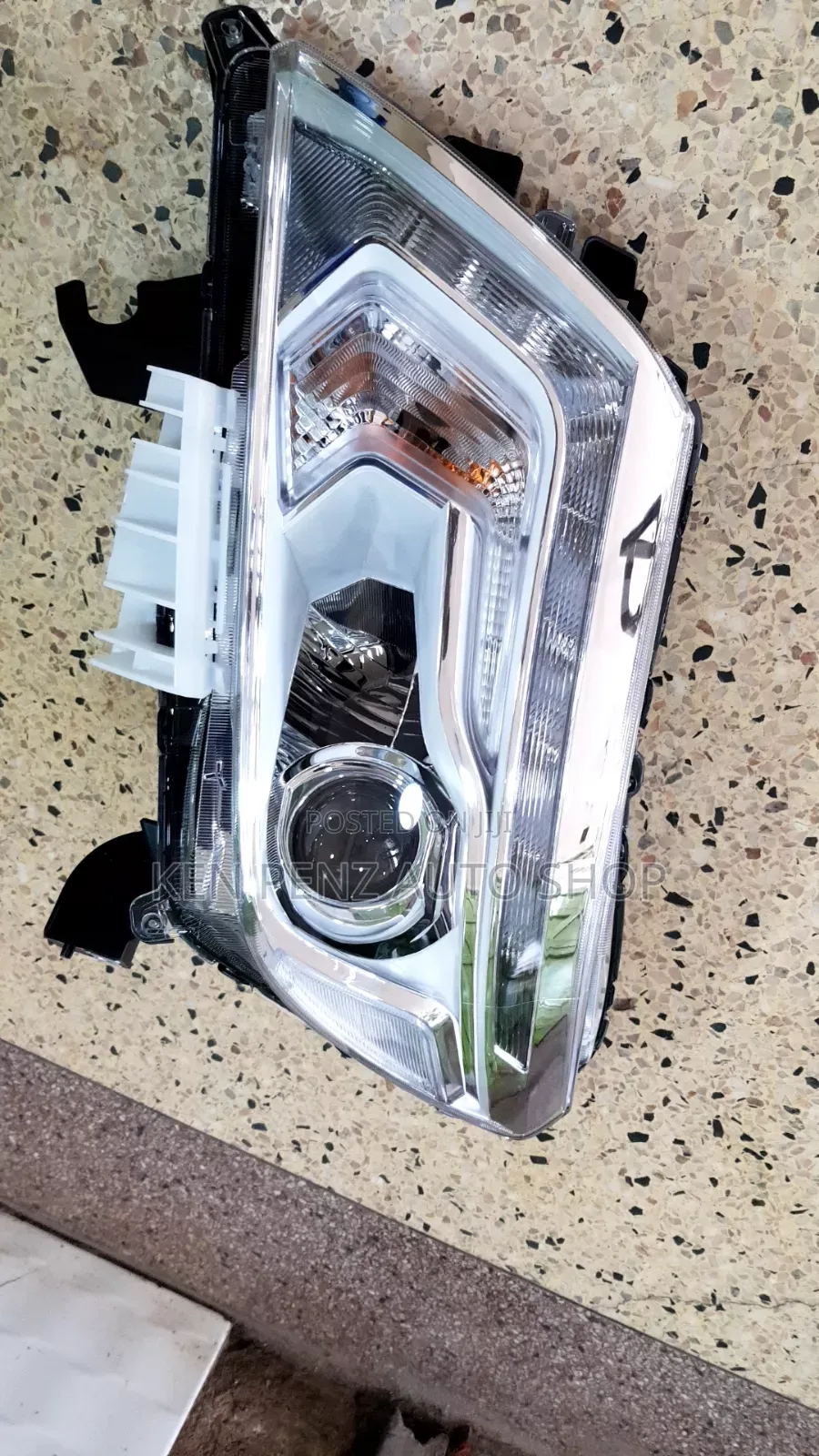 Headlamps for Nissan Navara 2015