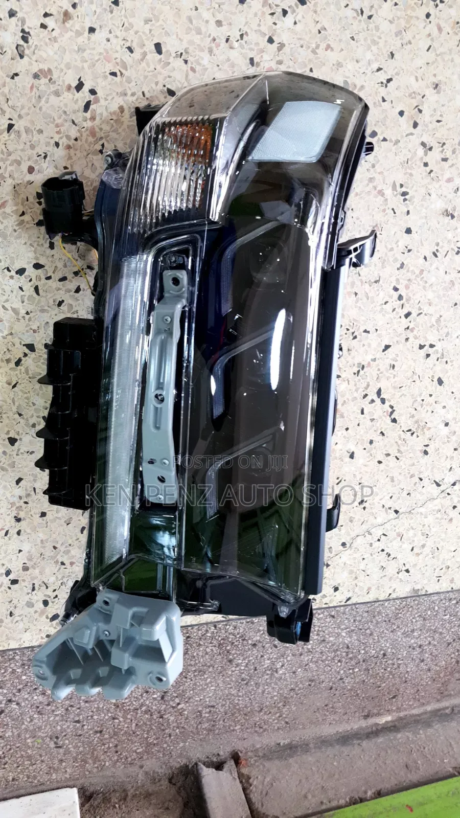 Headlamps for Landcruiser Lc 200 2016 After Market ( Led)
