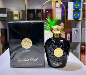 Photo - Lattafa Opulent Oud Eau De Parfum
