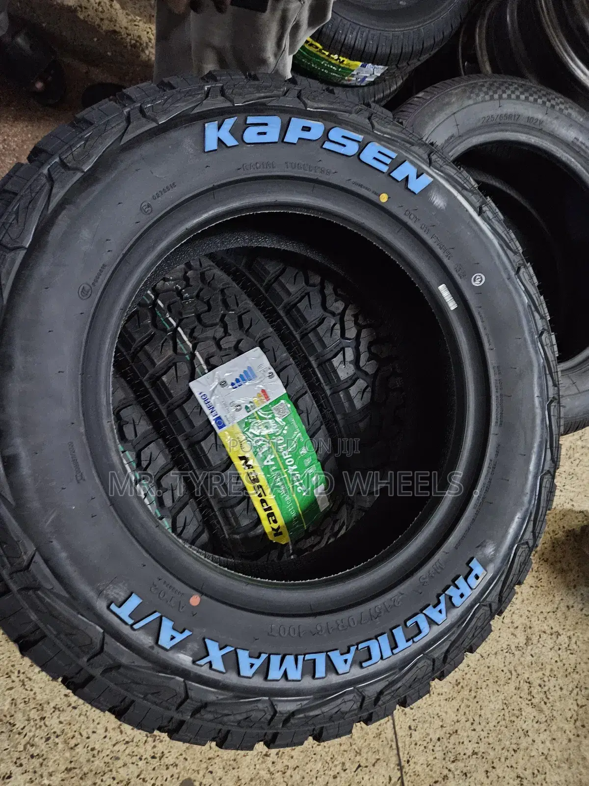 215 70 R16 Practical Max at Kapsin. In E New Disney Strong