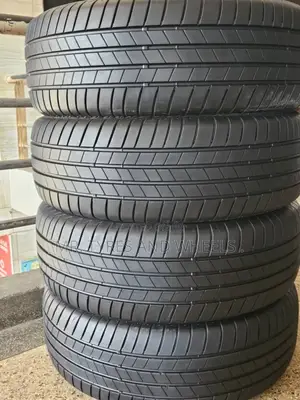 255 60r18 Bridgestone Importd Tires 4m Japan So Just Upgrade