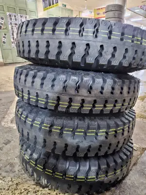 7.00 R15 in the Type of Ceat Also Very Gd Swap Is Allowed
