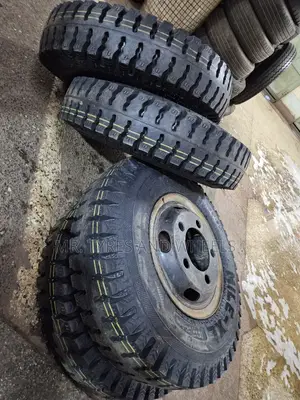 7.00 R15 in the Type of Ceat Also Very Gd Swap Is Allowed