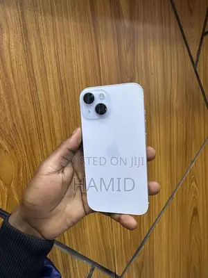 Photo - Apple iPhone 15 128 GB White