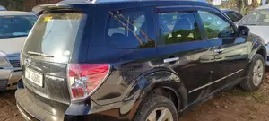 Subaru Forester 2010 Black