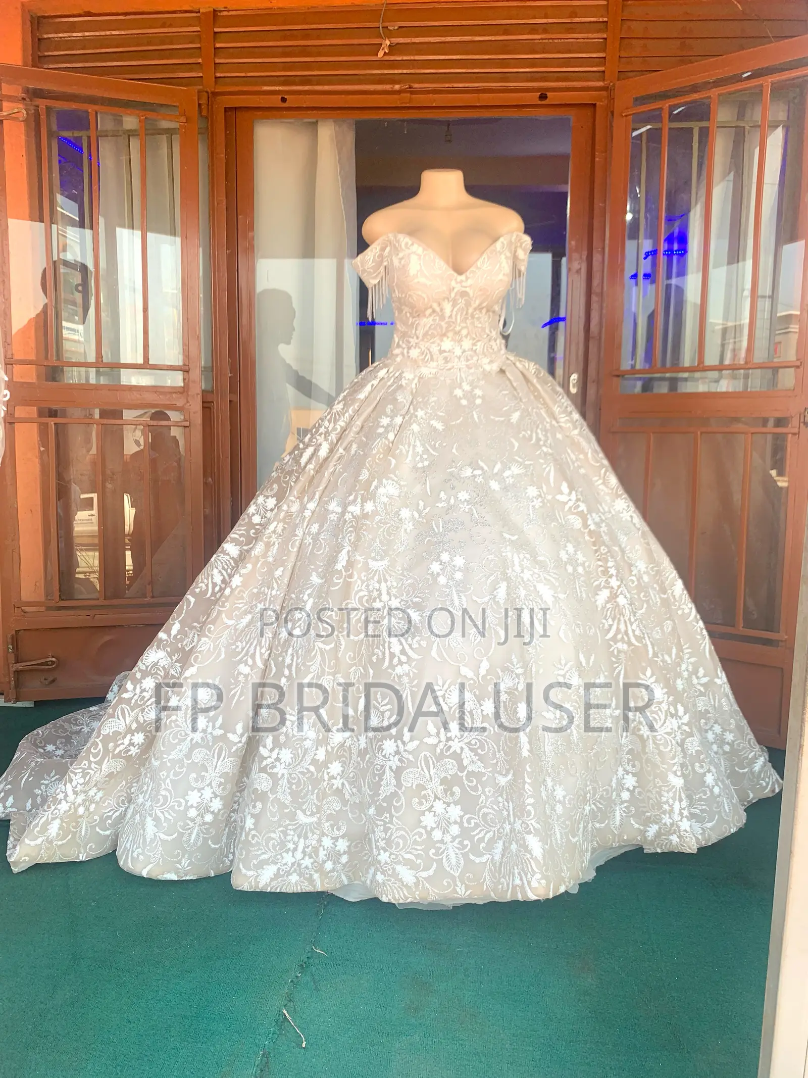 New Collection Wedding Gown With Silver and Off Shoulder