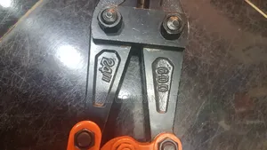 Size24 Bolt Cutter