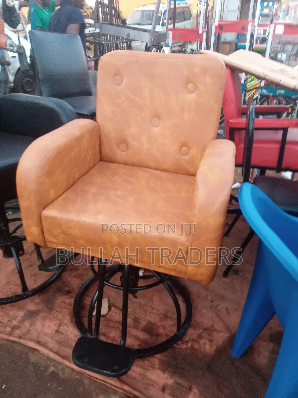 Barbers Saloon Chair Heavy Base