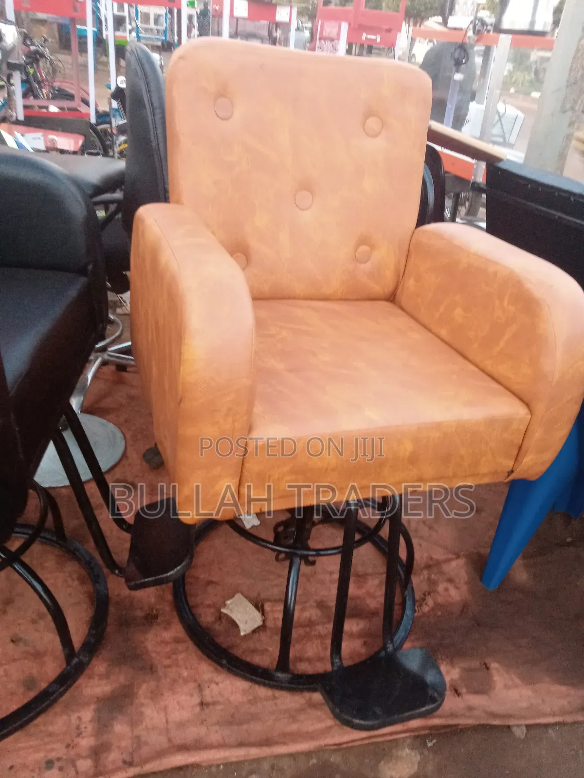 Barbers Saloon Chair Heavy Base