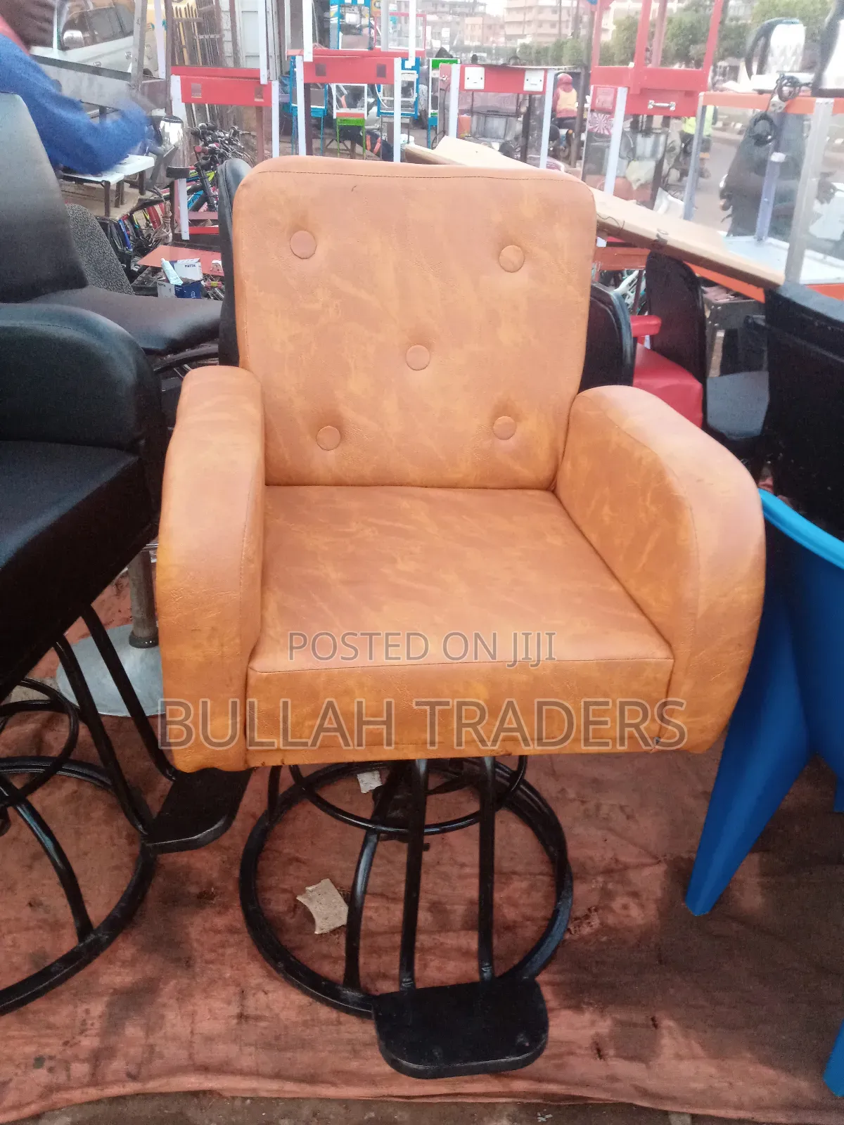 Barbers Saloon Chair Heavy Base