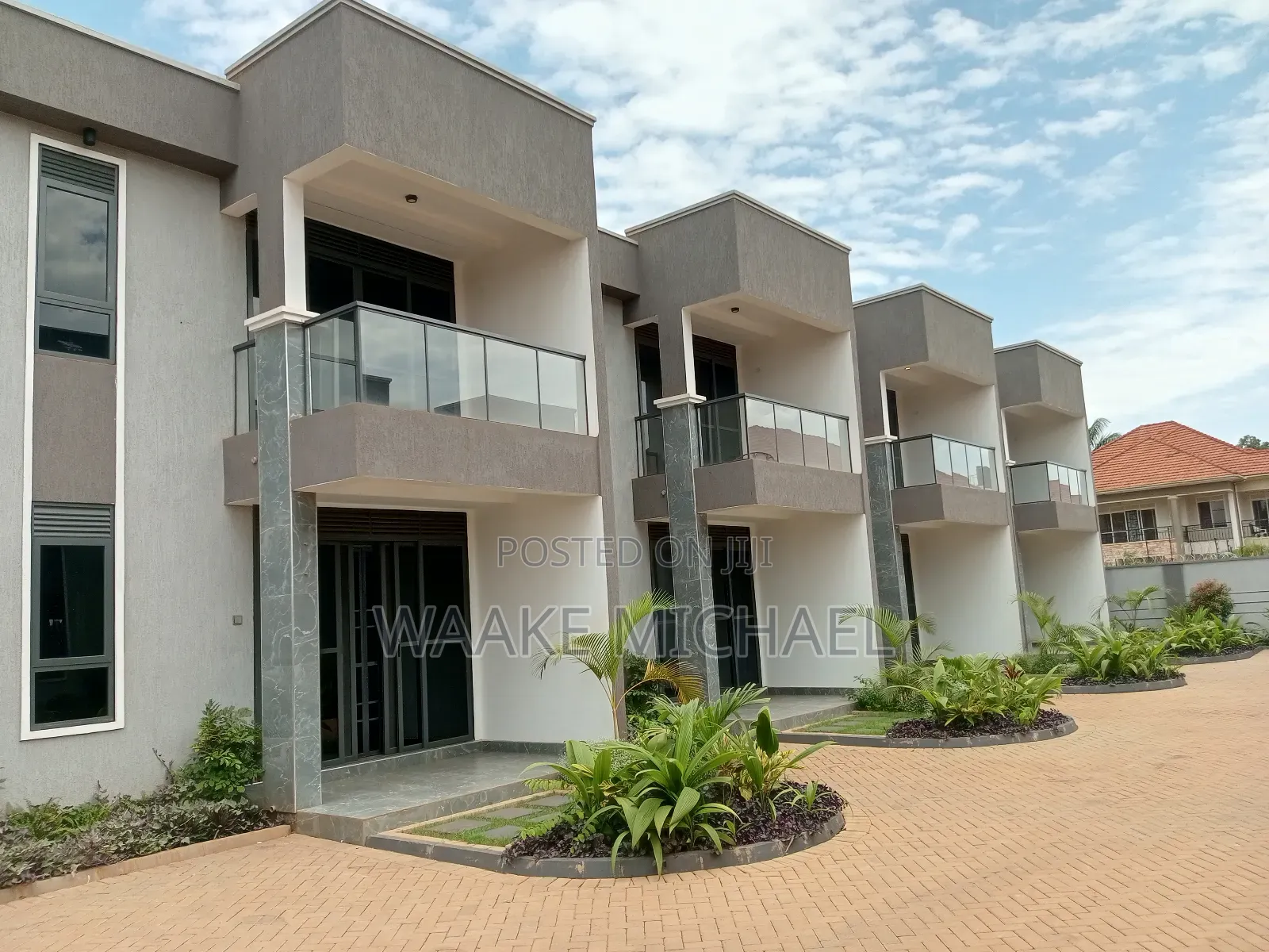 2bdrm Duplex in Kito Estate, Kira for rent