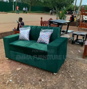 Photo - Two Seater Sofa in Green / Sofa Set Two Sitter