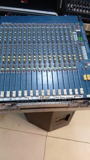 Allen Heath Band Mixer