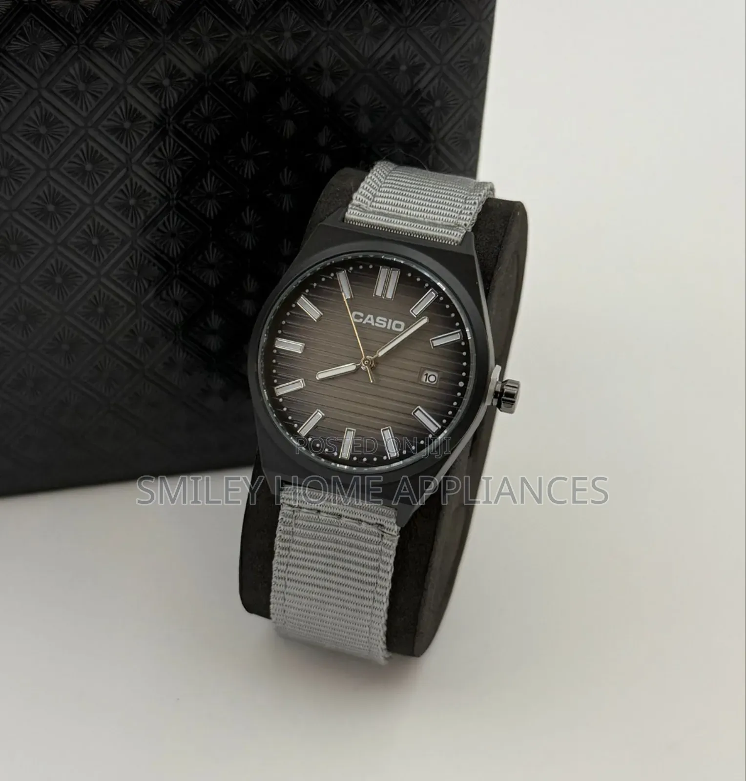 Men's Original Casio Leather Strapped Time Piece at Discount