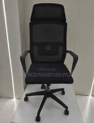 Broad Headrest Office Chairs