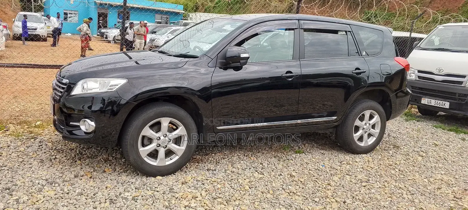 Toyota Vanguard 2010 Black