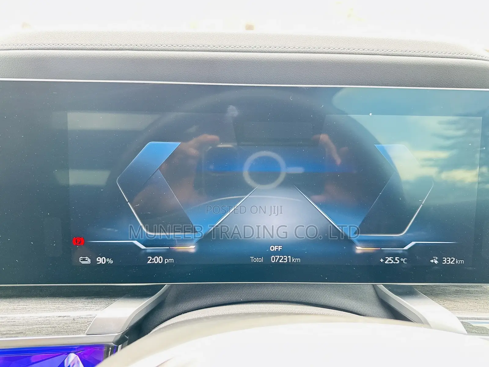 BMW i7 2023 White