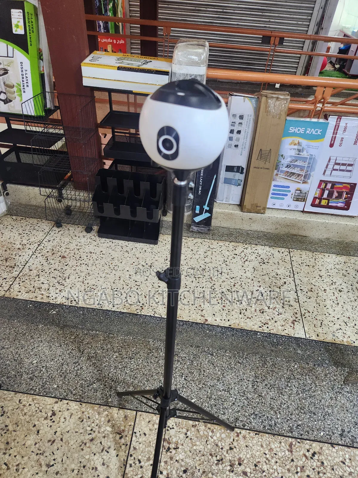 Tripod for Tracking
