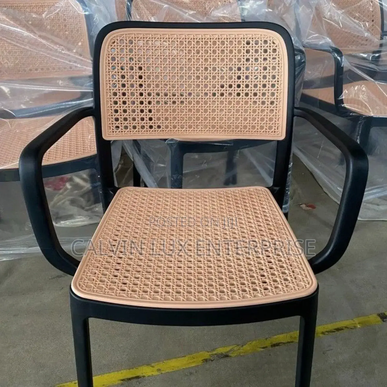 Plastic Chair With Arms