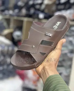 Men’S Classic Coffee Brown Alc Push In Sandals