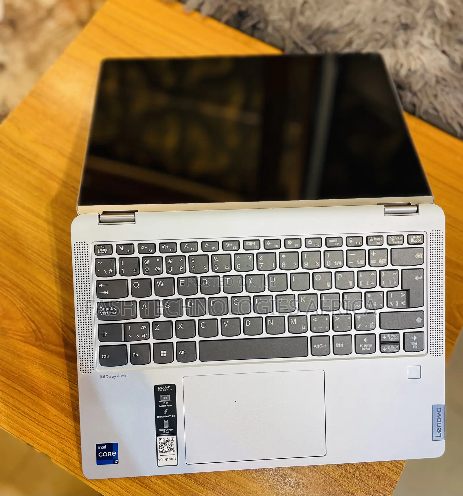 New Laptop Lenovo 8GB Intel Core i7 SSD 512GB
