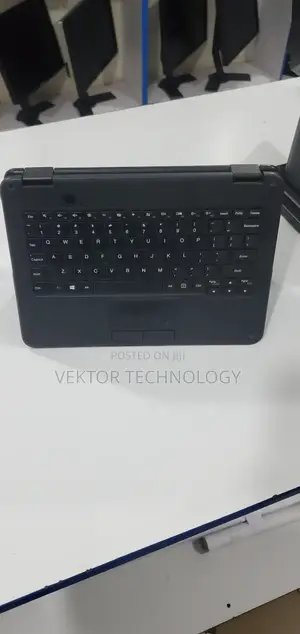Laptop Lenovo 300e 8GB Intel Celeron SSD 128GB
