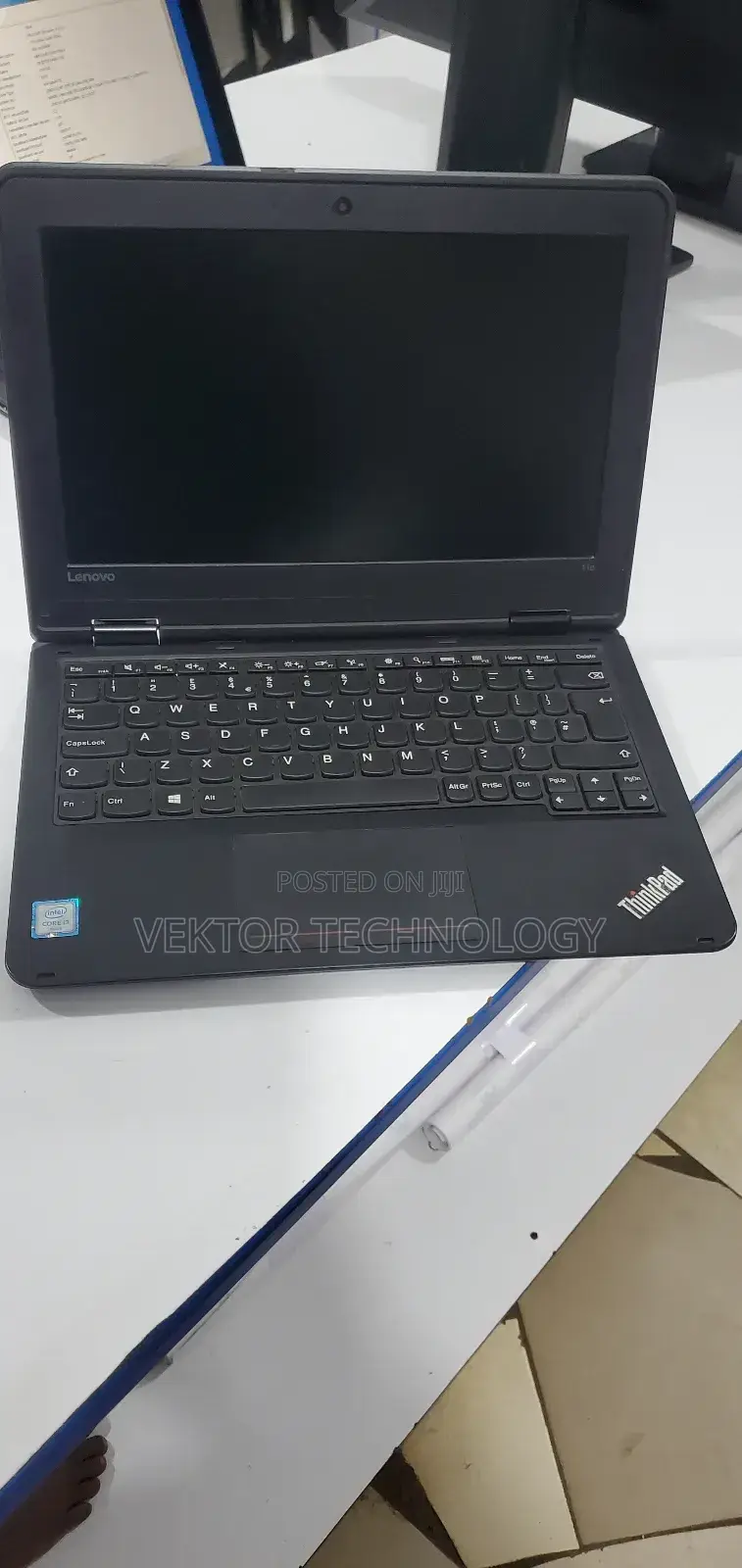 Laptop Lenovo ThinkPad 11e 4GB Intel Core I3 SSD 128GB