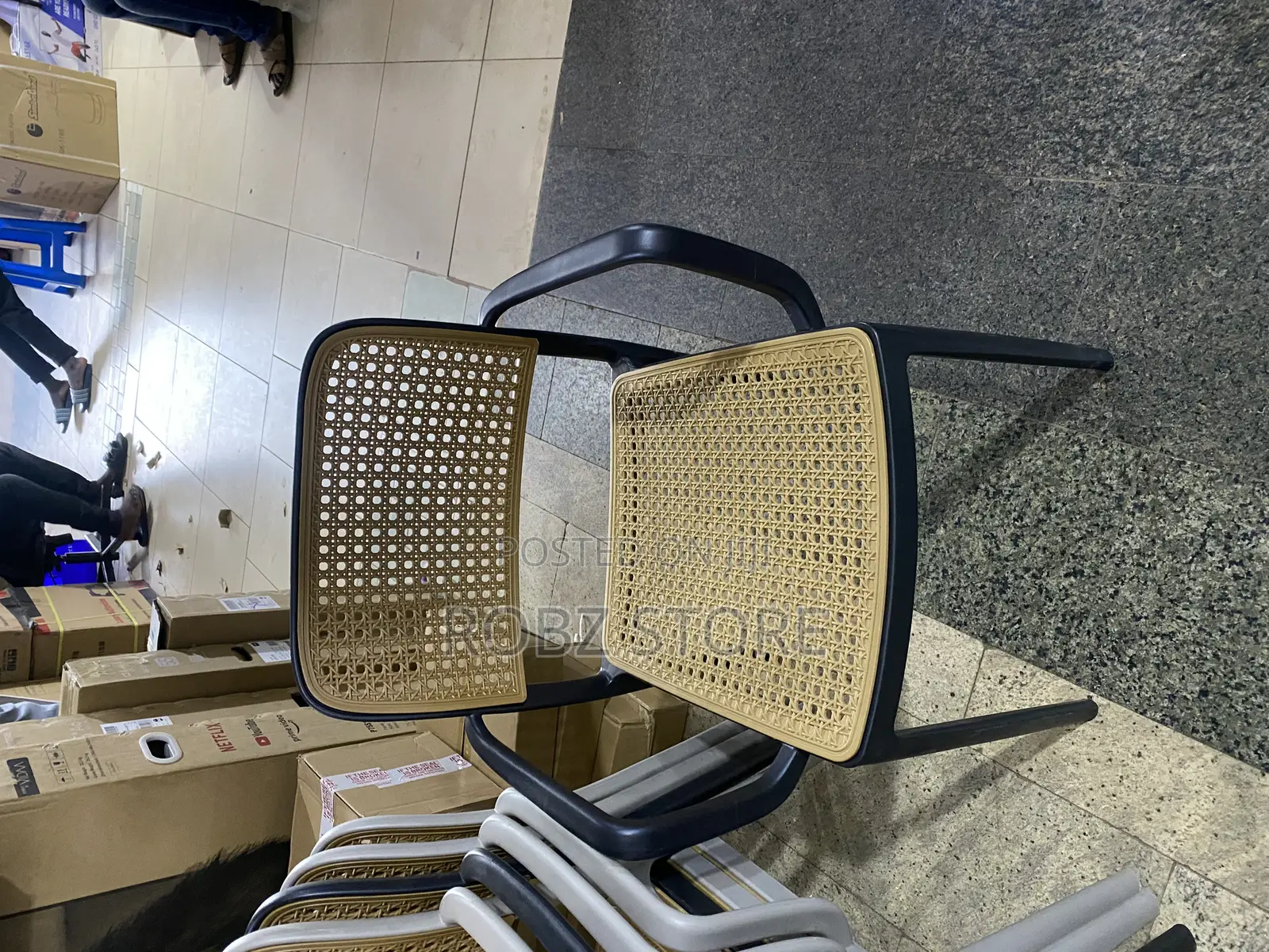 Like Y Chair
