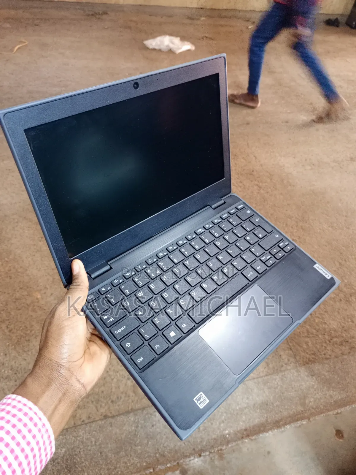 Laptop Lenovo 100e 4GB Intel Celeron SSD 128GB